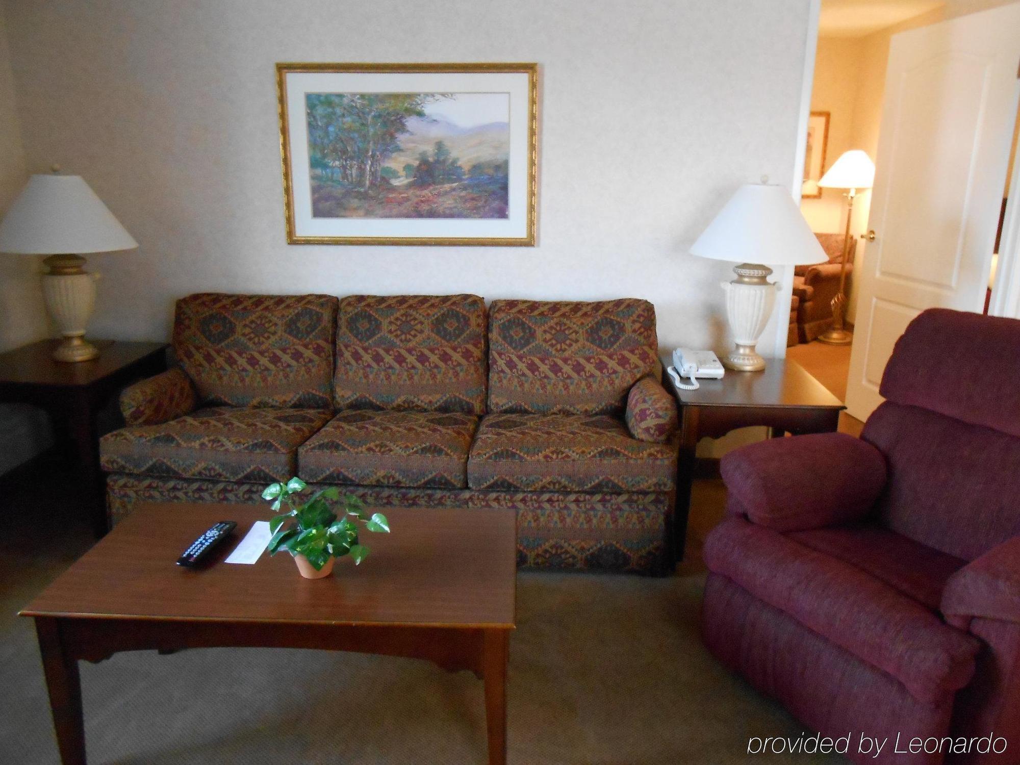 Best Western Plus A Wayfarer'S Inn & Suites Kingman Oda fotoğraf